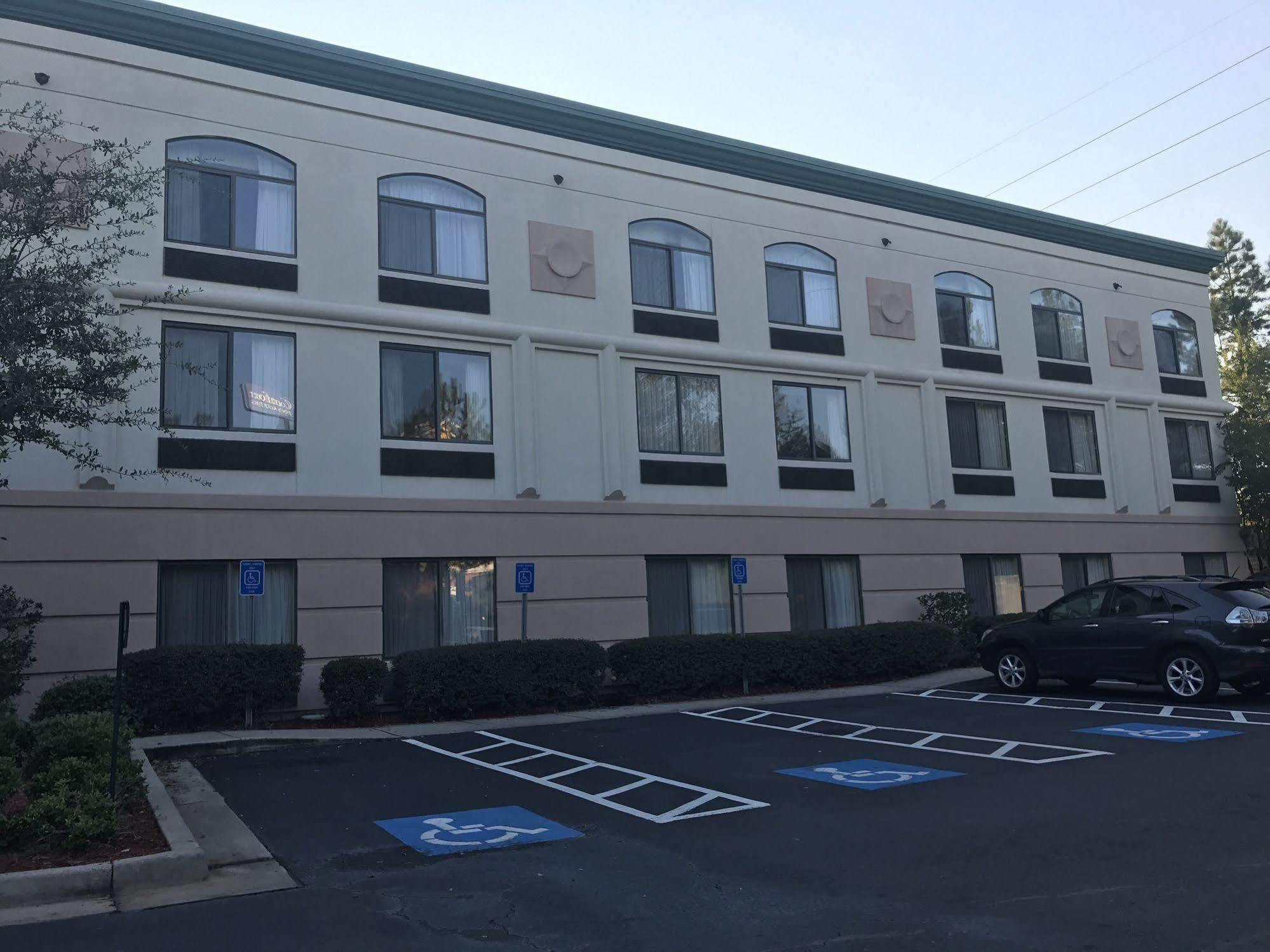 Wingate By Wyndham Augusta Fort Eisenhower Exterior photo